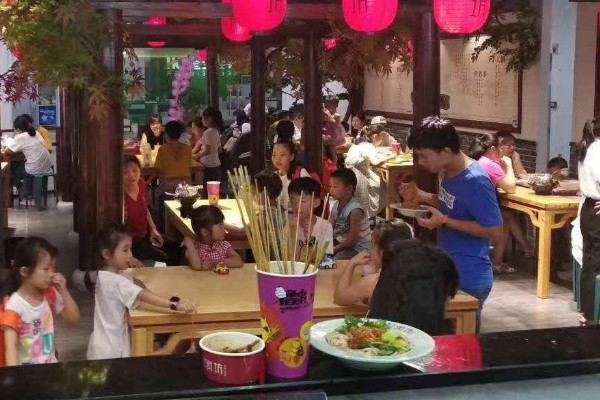 如何看让你的小吃店铺既赚钱又值钱_2